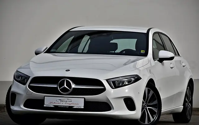 MERCEDES-BENZ Klasa A 200 7G-DCT