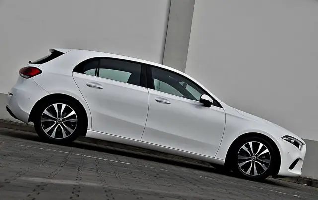 MERCEDES-BENZ Klasa A 200 7G-DCT