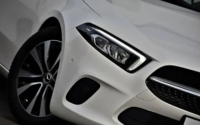 MERCEDES-BENZ Klasa A 200 7G-DCT