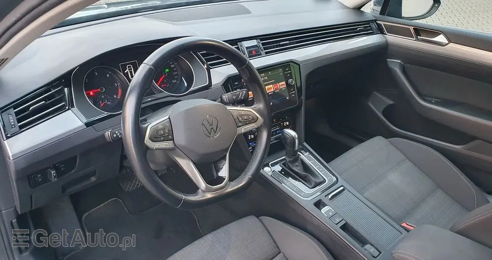 VOLKSWAGEN Passat 2.0 TDI EVO Business DSG