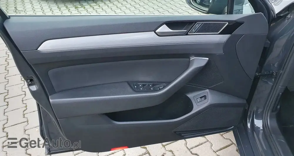 VOLKSWAGEN Passat 2.0 TDI EVO Business DSG