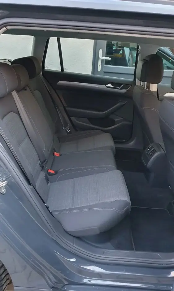 VOLKSWAGEN Passat 2.0 TDI EVO Business DSG