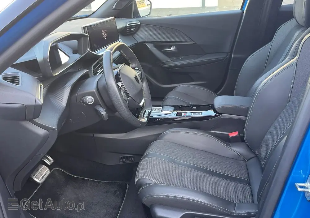 PEUGEOT 2008 54kWh GT Exclusive