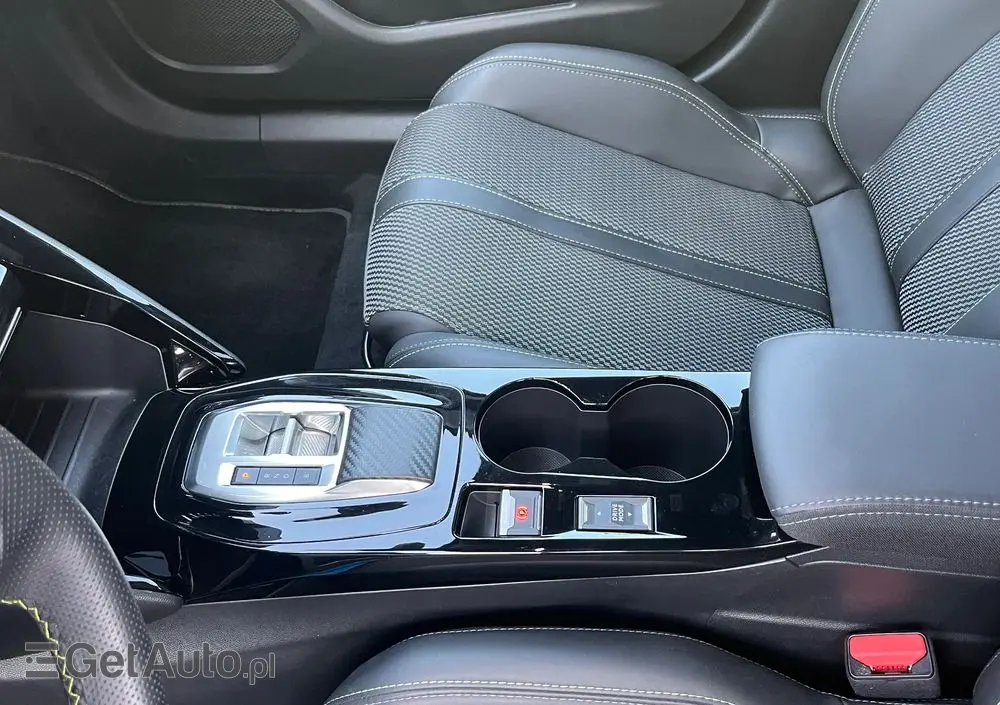 PEUGEOT 2008 54kWh GT Exclusive