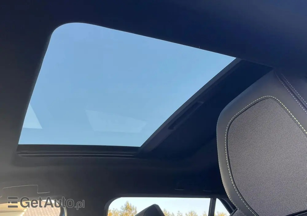 PEUGEOT 2008 54kWh GT Exclusive