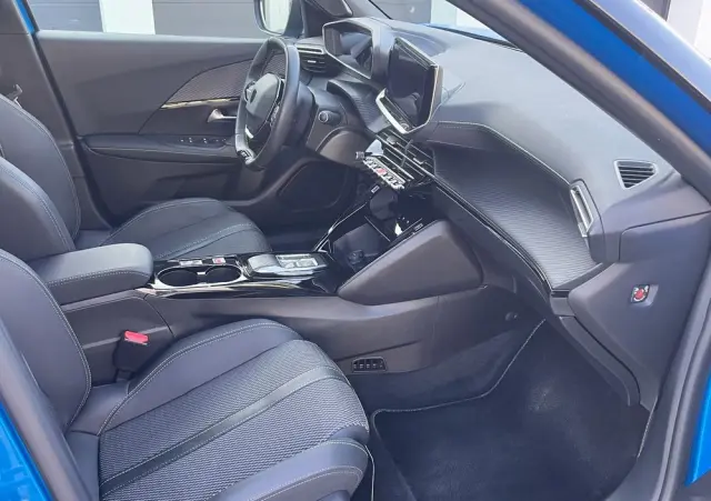 PEUGEOT 2008 54kWh GT Exclusive