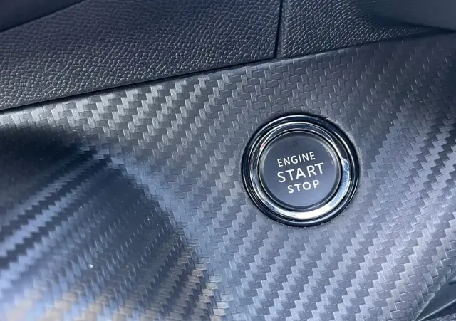 PEUGEOT 2008 54kWh GT Exclusive