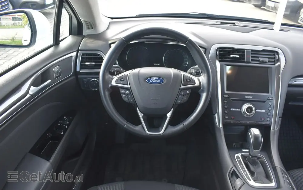 FORD Mondeo 1.5 EcoBoost Titanium