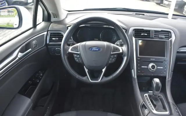 FORD Mondeo 1.5 EcoBoost Titanium