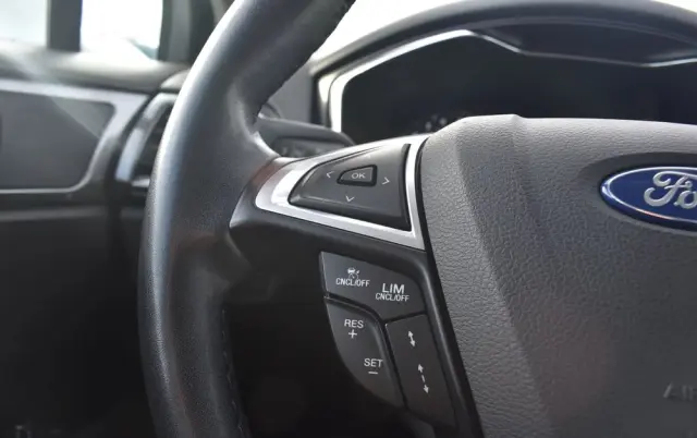 FORD Mondeo 1.5 EcoBoost Titanium