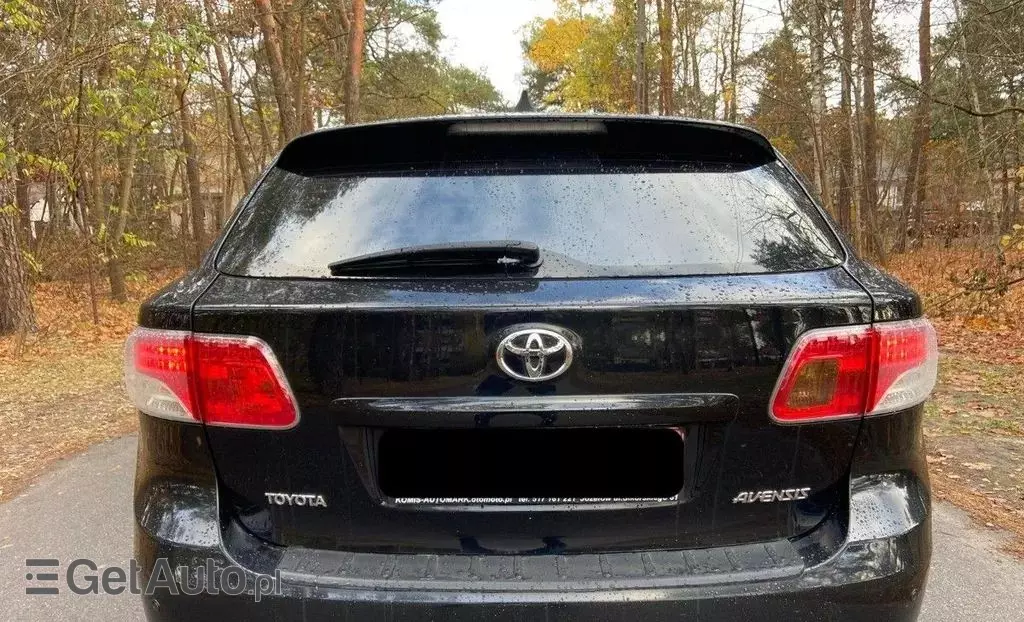 TOYOTA Avensis 