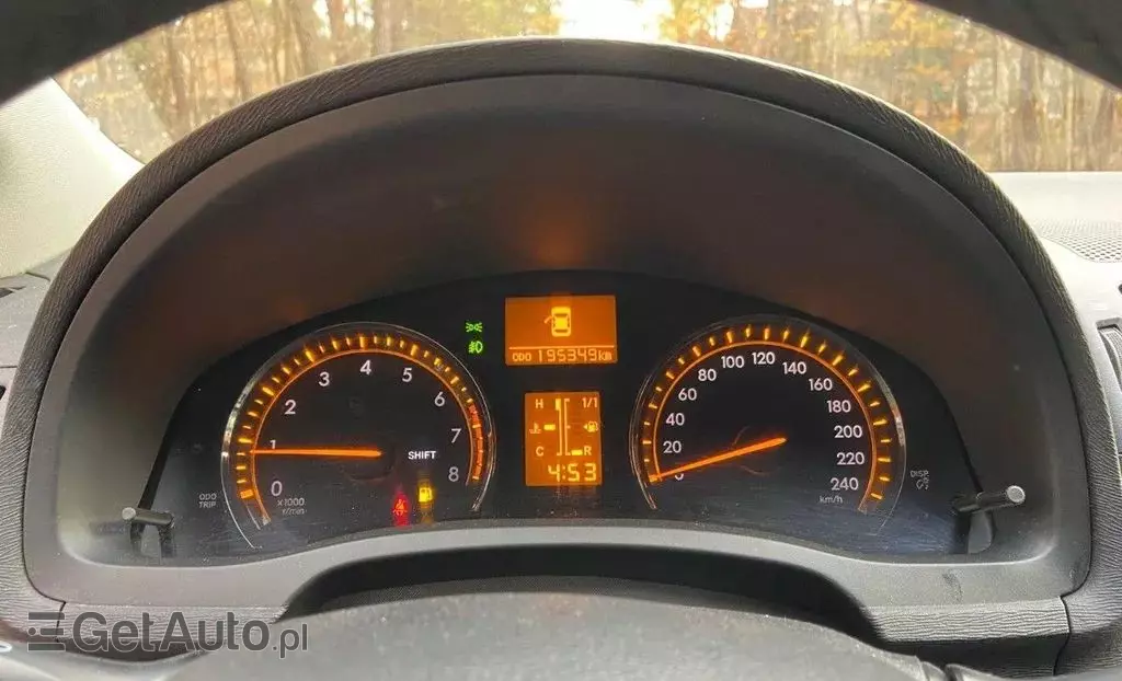 TOYOTA Avensis 