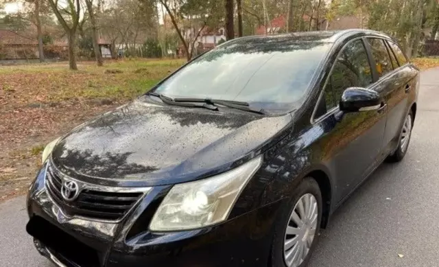 TOYOTA Avensis 