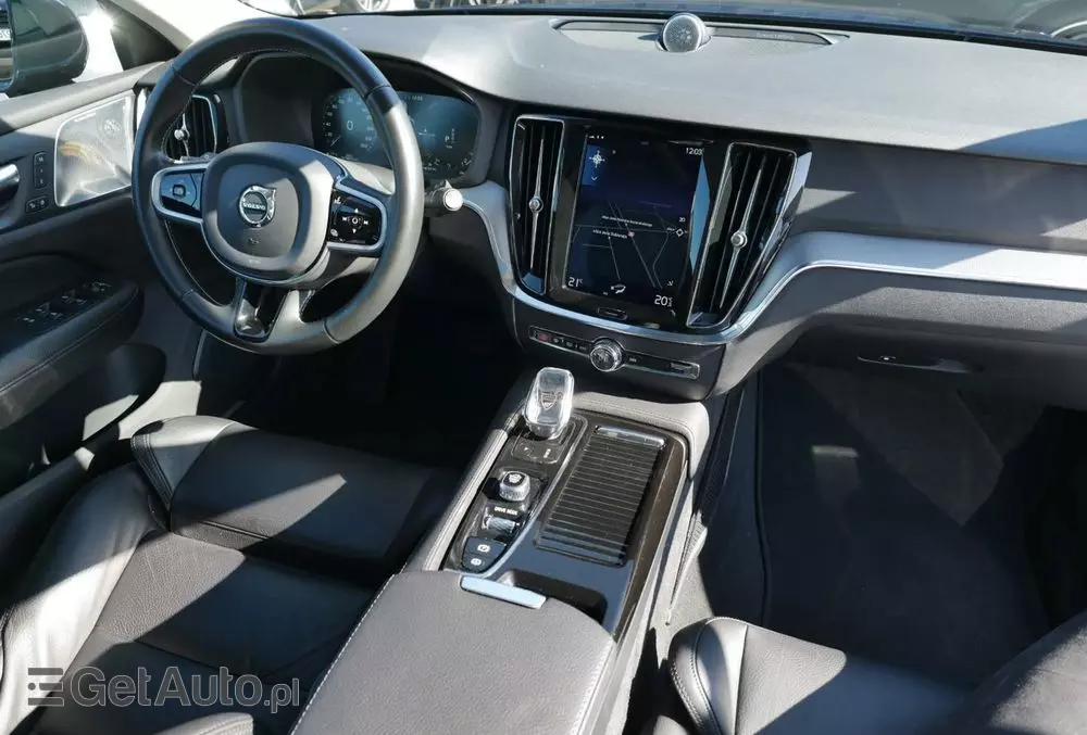 VOLVO V60 T6 AWD Plug-In Hybrid Inscription