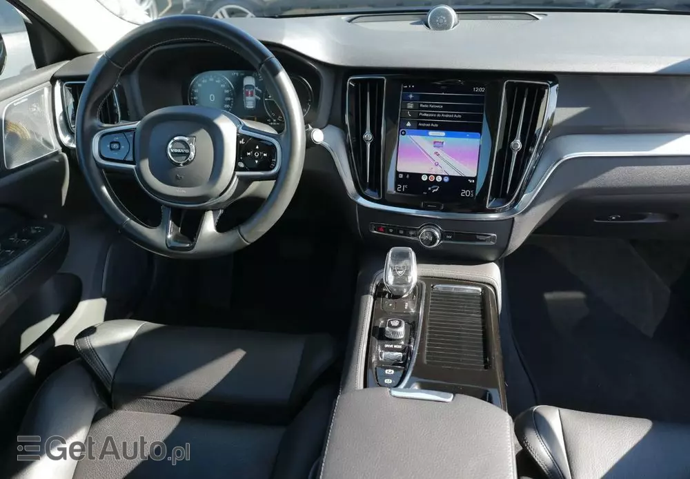 VOLVO V60 T6 AWD Plug-In Hybrid Inscription