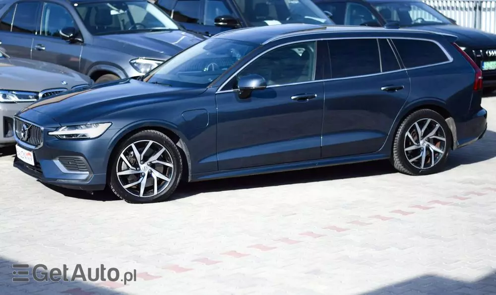 VOLVO V60 T6 AWD Plug-In Hybrid Inscription