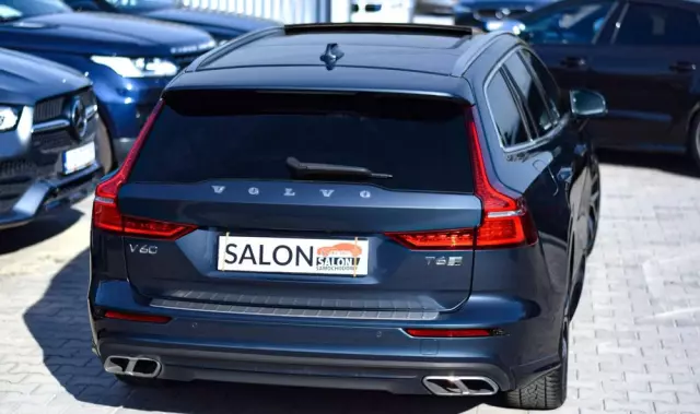 VOLVO V60 T6 AWD Plug-In Hybrid Inscription