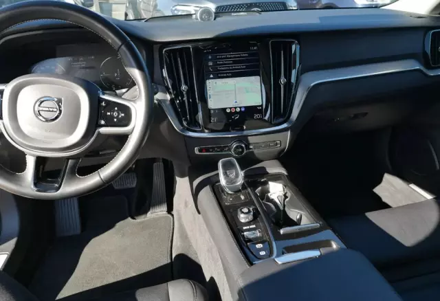 VOLVO V60 T6 AWD Plug-In Hybrid Inscription