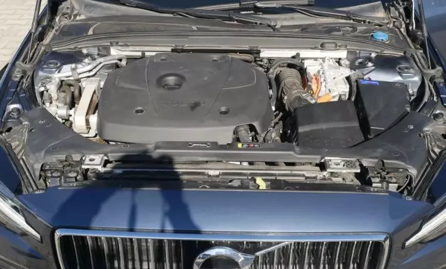 VOLVO V60 T6 AWD Plug-In Hybrid Inscription