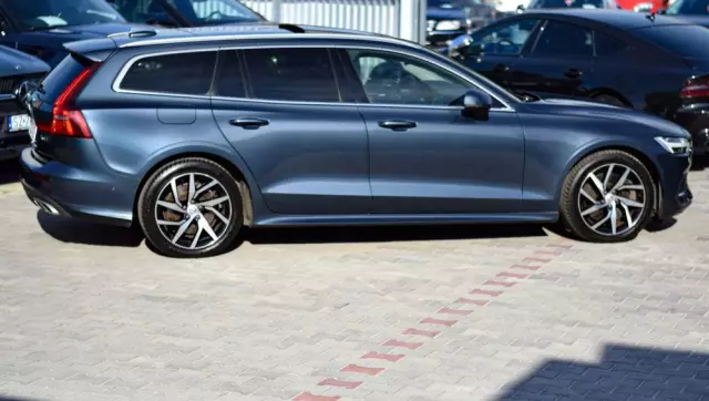 VOLVO V60 T6 AWD Plug-In Hybrid Inscription