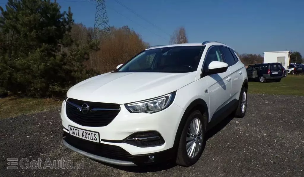 OPEL Grandland 