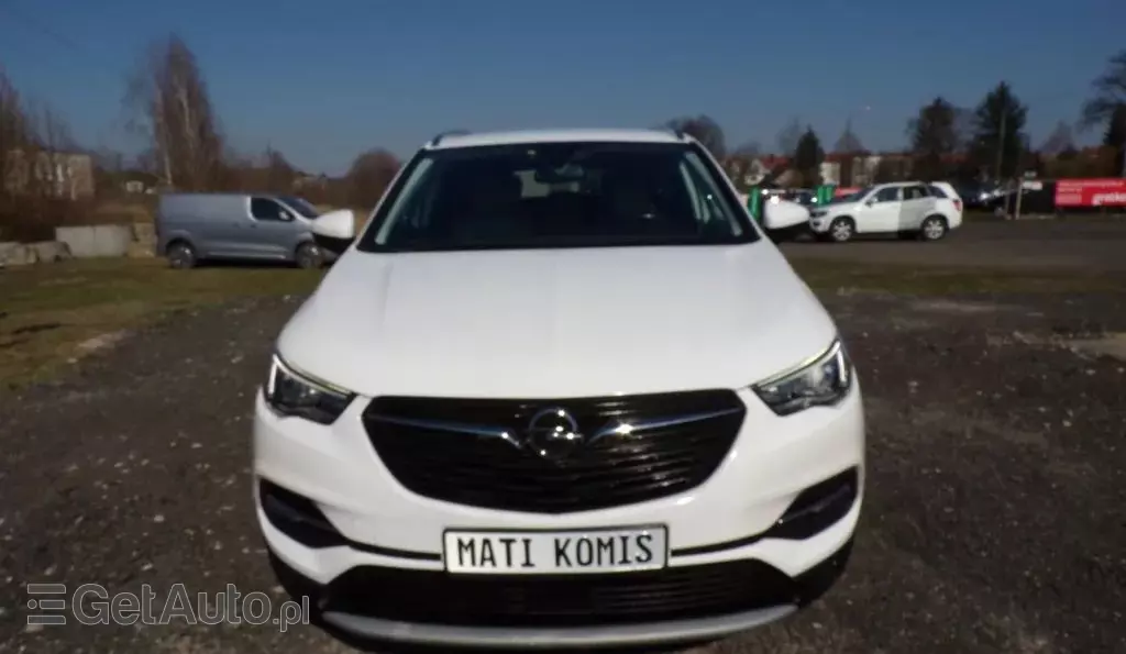 OPEL Grandland 