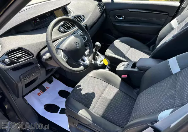 RENAULT Scenic 1.9 dCi Privilege