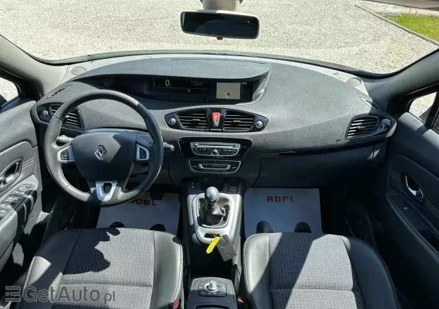 RENAULT Scenic 1.9 dCi Privilege