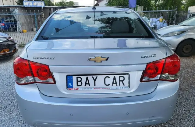 CHEVROLET Cruze 