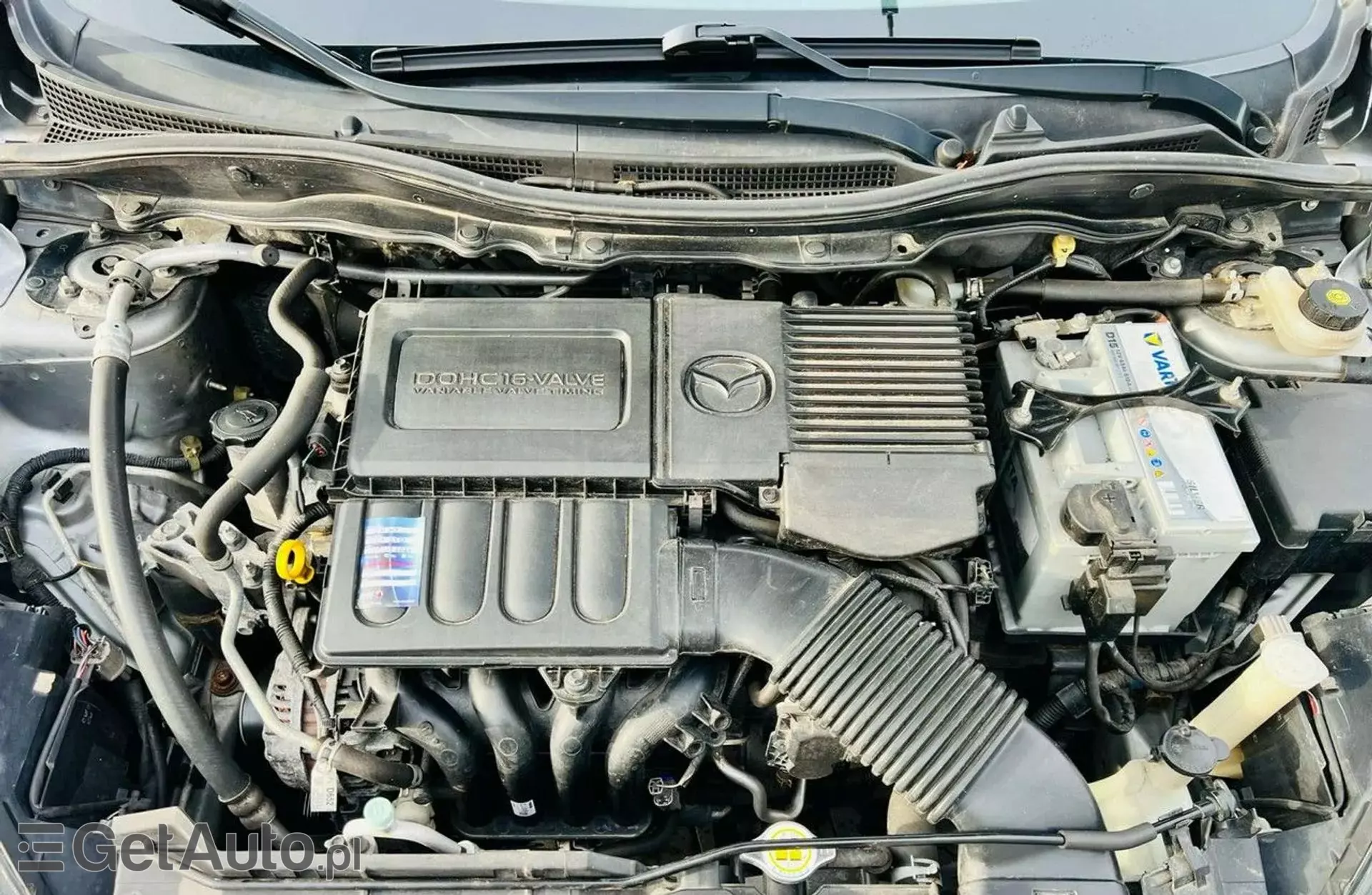 MAZDA 2 