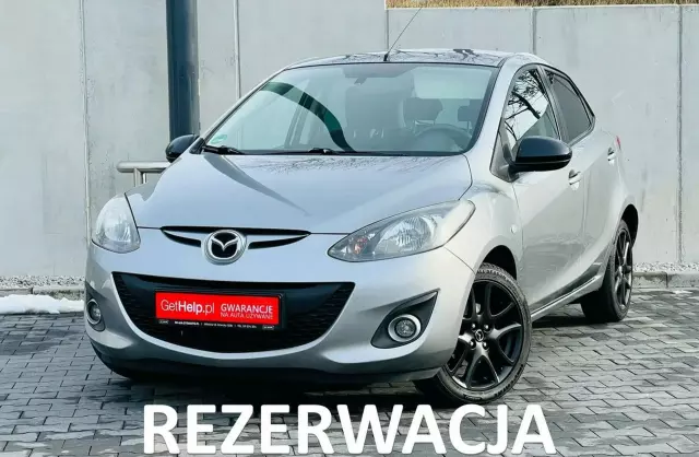 MAZDA 2 
