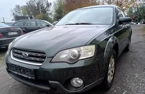 SUBARU Outback 