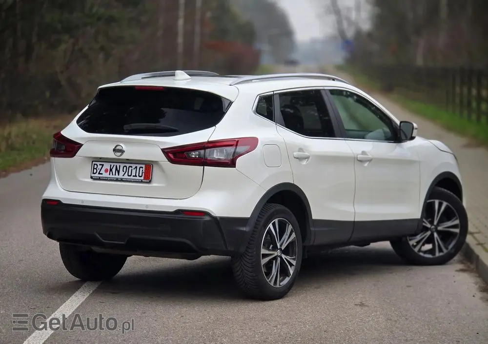 NISSAN Qashqai 1.3 DIG-T Tekna DCT
