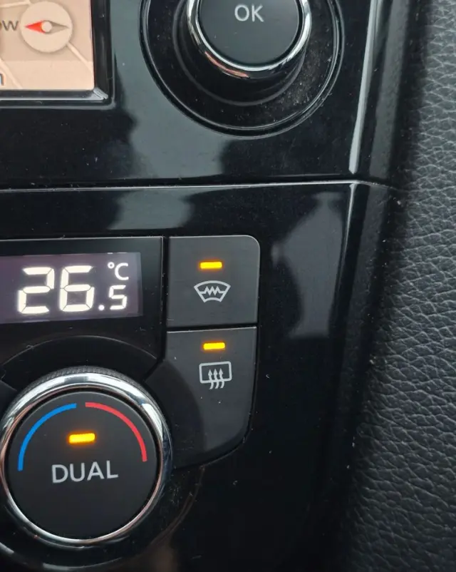 NISSAN Qashqai 1.3 DIG-T Tekna DCT