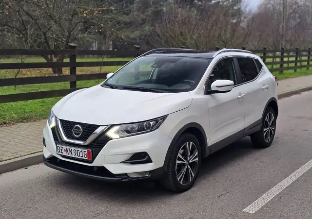 NISSAN Qashqai 1.3 DIG-T Tekna DCT