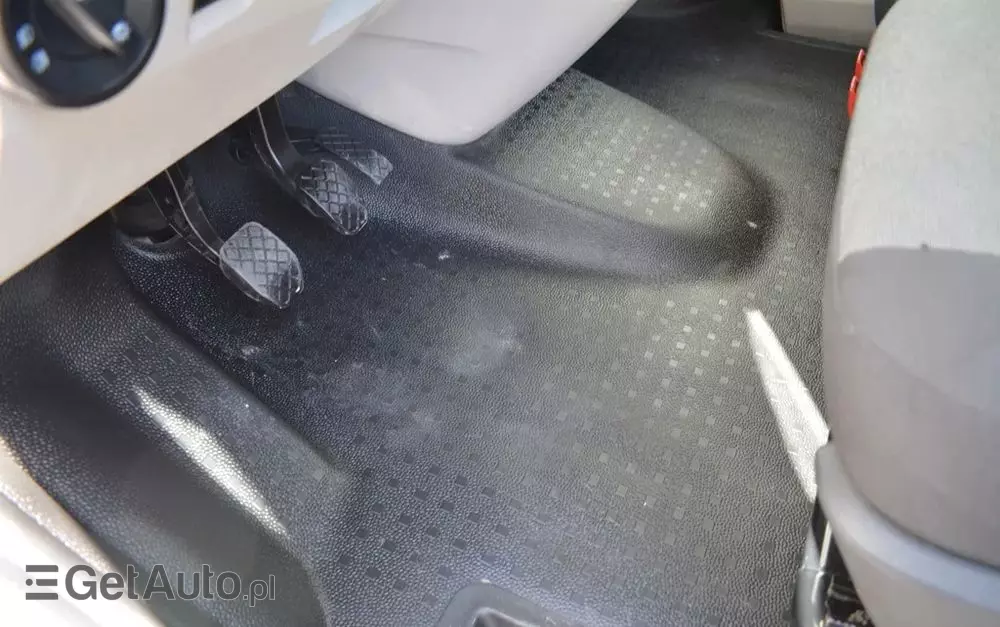 VOLKSWAGEN TRANSPORTER T6 DOKA 