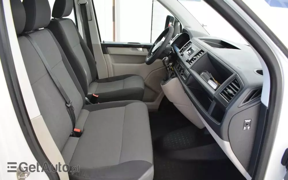 VOLKSWAGEN TRANSPORTER T6 DOKA 