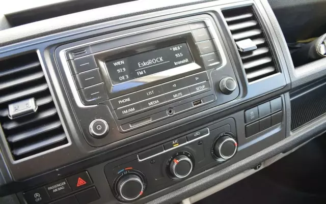 VOLKSWAGEN TRANSPORTER T6 DOKA 