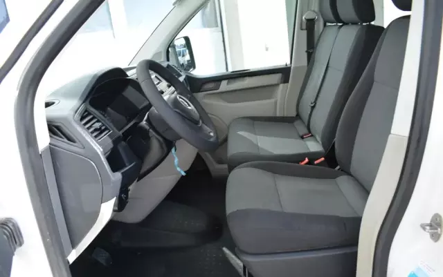 VOLKSWAGEN TRANSPORTER T6 DOKA 