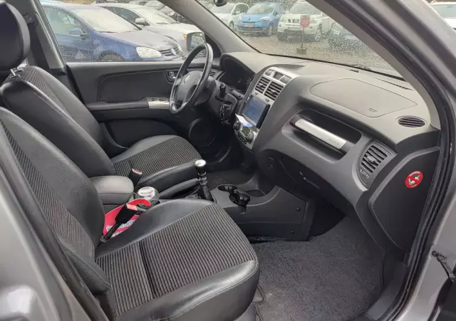 KIA Sportage 2.0 CRDI 4WD Cup