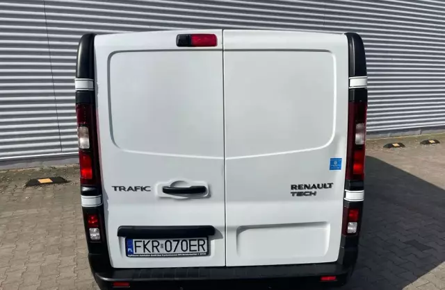 RENAULT Trafic 