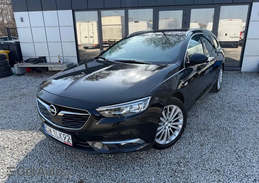 OPEL Insignia 1.6 Automatik Exclusive