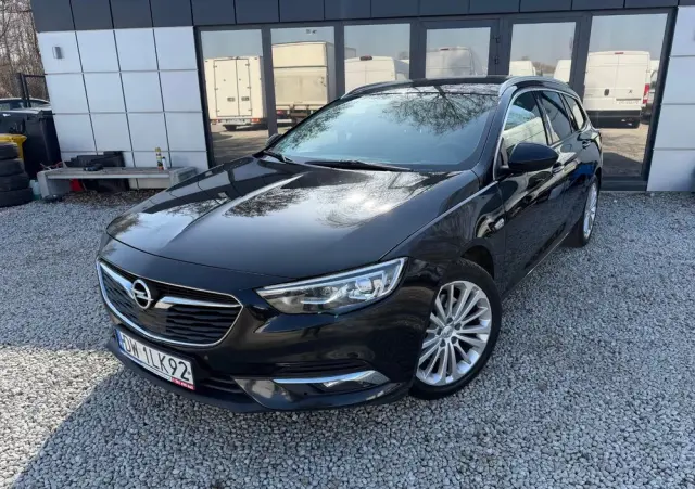OPEL Insignia 1.6 Automatik Exclusive