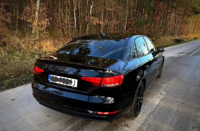 AUDI A4 2.0 TDI (150 KM)