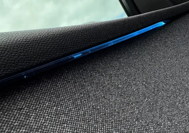 PEUGEOT 5008 BlueHDI 130 Crossway