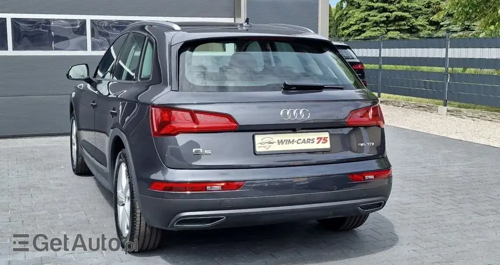 AUDI Q5 35 TDI S tronic design