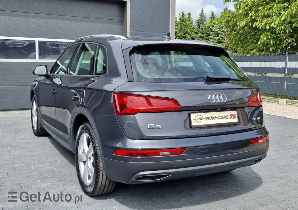 AUDI Q5 35 TDI S tronic design