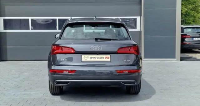 AUDI Q5 35 TDI S tronic design