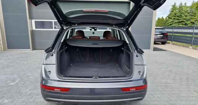 AUDI Q5 35 TDI S tronic design