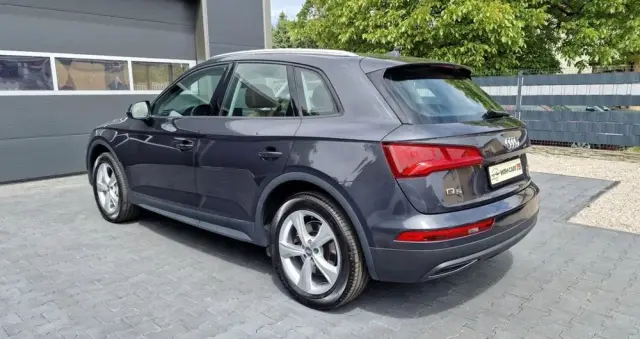 AUDI Q5 35 TDI S tronic design